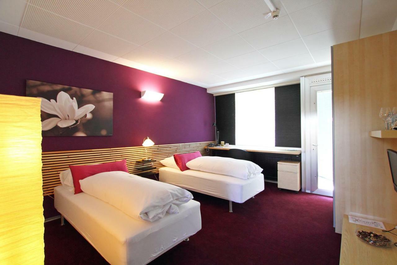 College Garden Hotel Bad Voeslau Ngoại thất bức ảnh