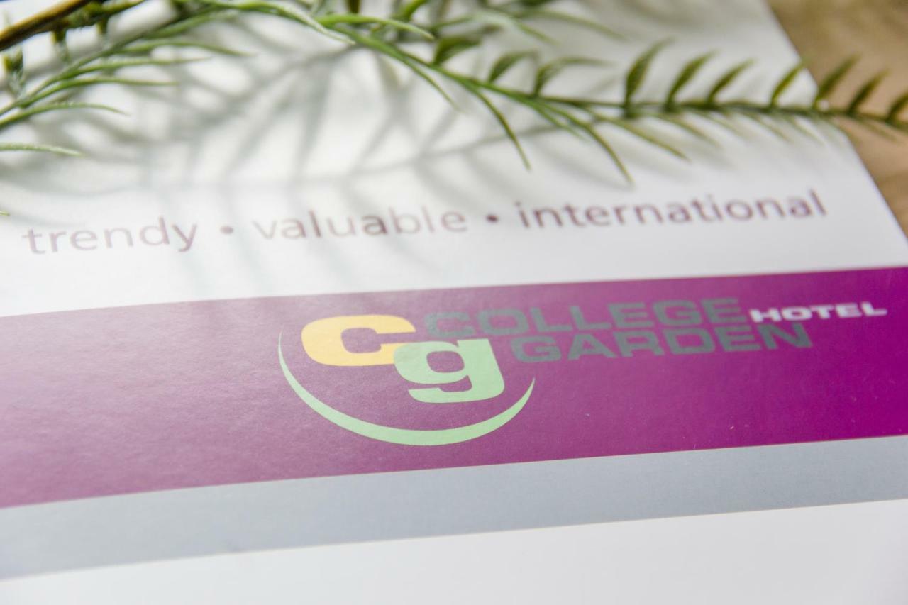 College Garden Hotel Bad Voeslau Ngoại thất bức ảnh